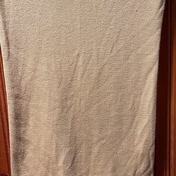 Sweater - Picture 3 of 4